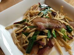 竹笋老腊肉-青城山六善酒店·紫氣園中餐厅