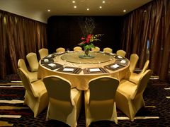 西餐厅包房_s-上海松江假日酒店