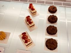 -潮一不贰·法式甜品·生日蛋糕·西式简餐(外滩店)