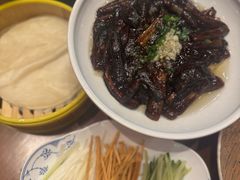 进口白胡椒响油鳝丝夹饼-上海人家花樣年华(中山公园店)