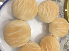 羊奶燕麦包-新兴家喻酒家·羊城名宴(昌岗店)