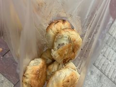 鲜肉月饼-草庐酒家