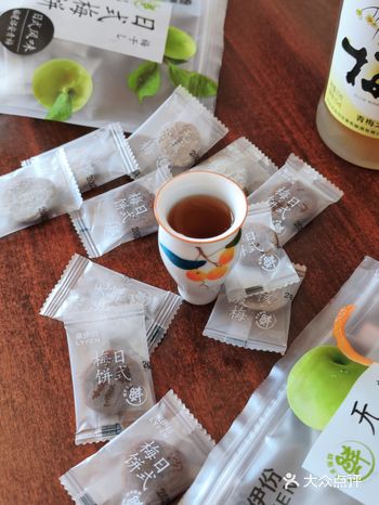 来伊份 祝福大家都梅饼