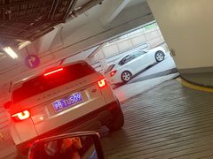 -上海来福士广场-停车场