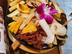 -一朵菌·野生菌探索家火锅(南亚店)