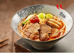 -俏凤凰(美林M·LIVE天地东座店)