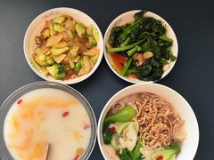 -鲸励母婴月嫂(望京店)