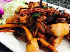 -光海鲜鱼翅餐厅(叻差拉披色路店)