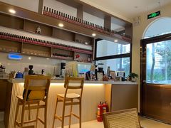 -Reset Coffee 与海咖啡
