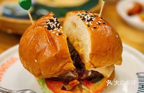 Premium Wagyu Burger