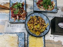 -燚店·铁板鱼蛙·烤肉·烤串(北新桥店)