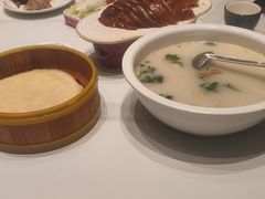 -梅利汴京烤鸭•开封豫菜地标店(东大街店)
