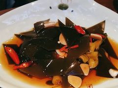 酸菜炖排骨！！-挂雪铁锅炖大鹅