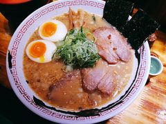 黑麻油豚骨拉面-老龙亭拉面店