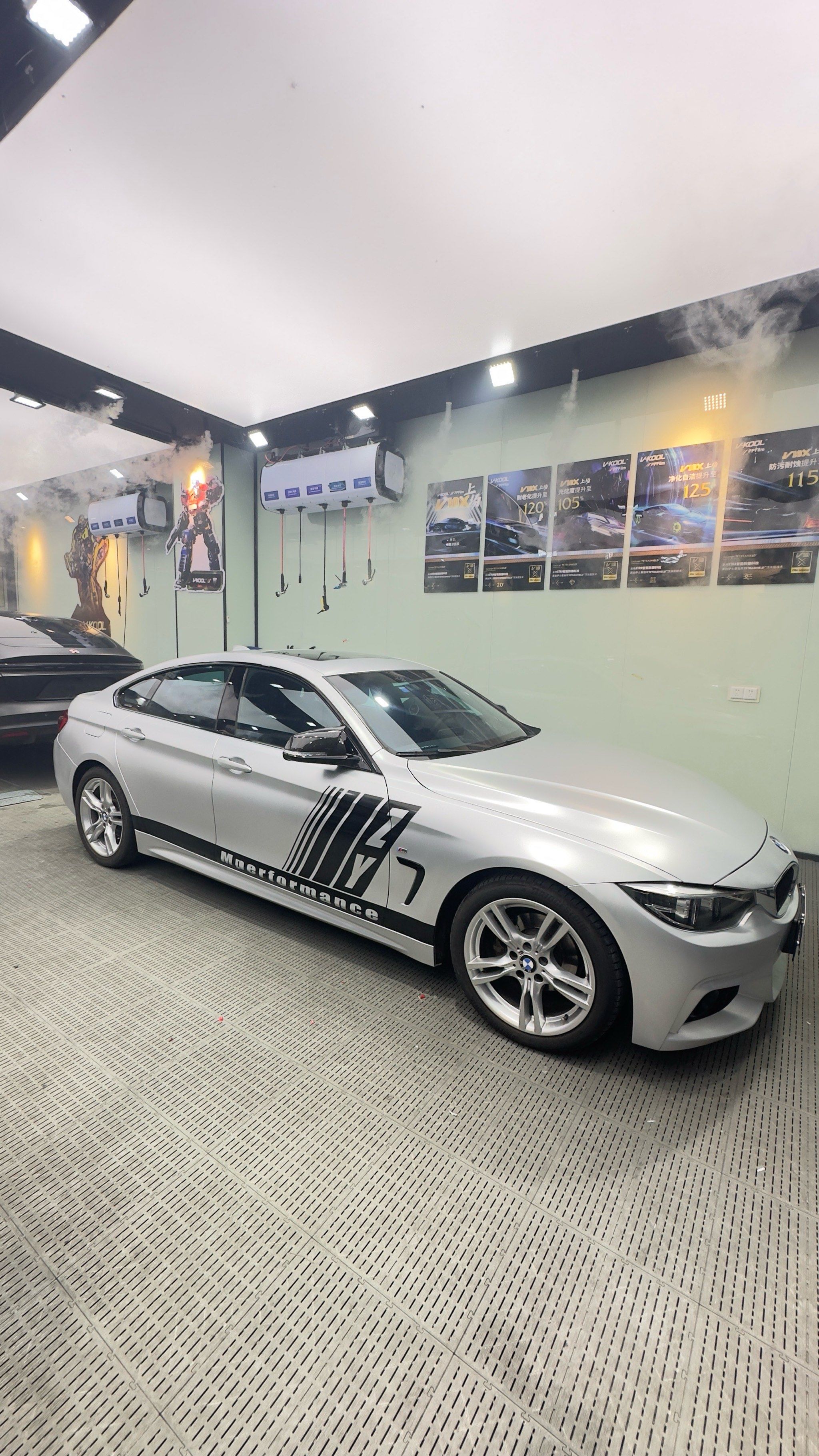 宝马个性改色[点赞]