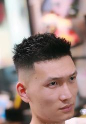 点击看大图 -环球蝶上美业连锁
