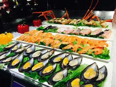 -四海一家自助餐(益田假日广场店)