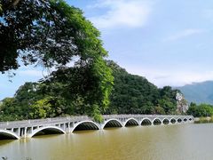 -星湖旅游景区七星岩