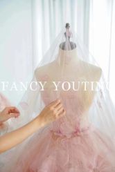 -Lady  Jane高端婚纱礼服馆