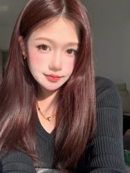 -妃格美发沙龙·烫发·染发