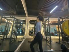 -滨力健身俱乐部