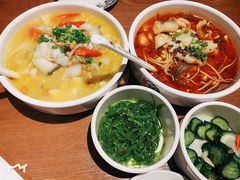 -渝是乎酸菜鱼(龙旗购物中心店)