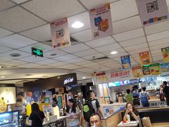 大堂-麦当劳(东直门外大街店)