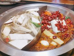 -沸炉重庆老火锅(军事博物馆店)