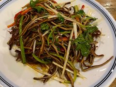 -老阿妈蒙古村·蒙古包·草原文化·歌舞表演(老君堂店)
