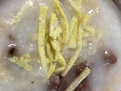 荔湾艇仔粥-明腾壹间茶餐厅(新都会花园广场店)