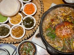 -包整·丝娃娃(一览甲秀楼风景店)