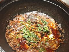 -咱屯子铁锅炖直营店(保利店)