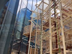 -PIPIKINGDOM皮皮王国欢乐号(欢乐海岸购物中心店)