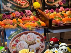 -雍容荟帝王蟹活龙虾展台自助(IFS黑金店)