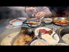 -阪尚皇·原切牛排·烤肉火锅自助(北京路店)