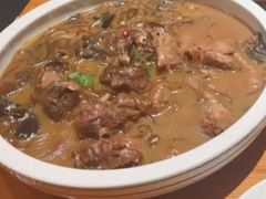 小鸡炖蘑菇-苏湘小馆·不做预制菜(青年公社店)