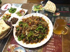 -萨宁音登锡伯风味餐厅(一楼店)