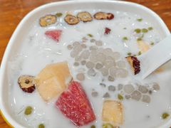 -老何家后安粉·糟粕醋海鲜火锅(三亚湾椰梦长廊店)