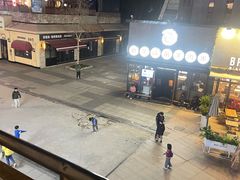 -证大大拇指广场(芳甸路店)