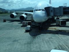 -西沃古尔·拉姆古兰爵士国际机场