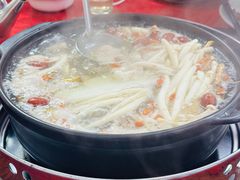 -花苑美食横琴生蚝火锅(拱北粤华路店)
