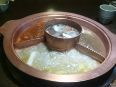 -滇釜火锅·能喝汤的火锅(车公庄店)