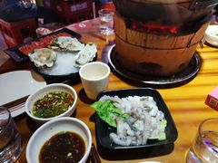 -捞围鲜·港式打边炉(海阳路店)