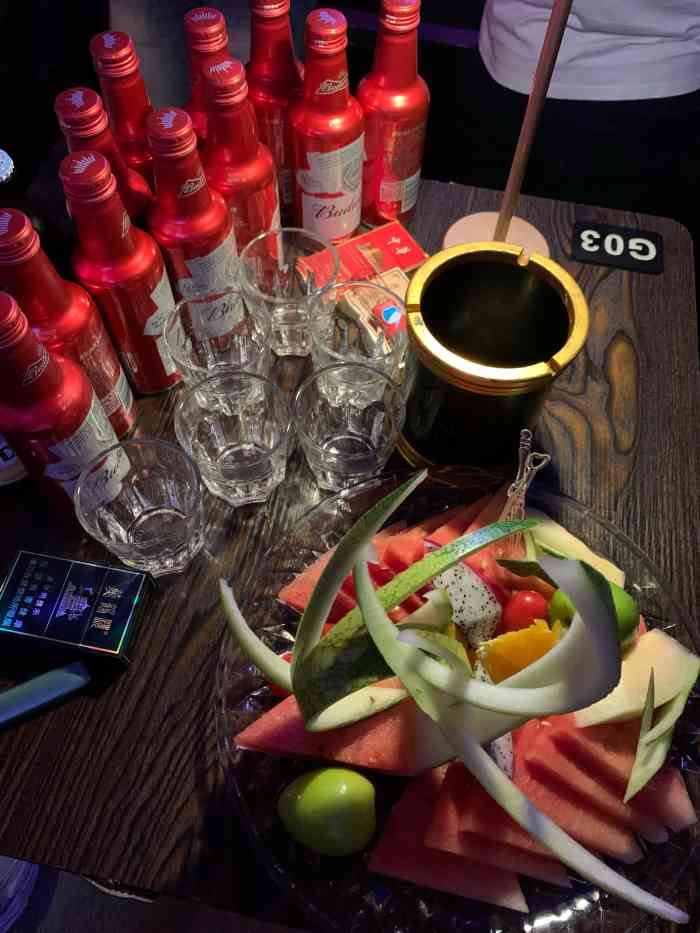 江滩回忆录(太和里店)-"老少皆宜,大众欢乐消遣的好地方～放的歌.