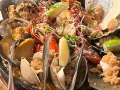 -三亚亚龙湾瑞吉酒店·宴悦Driftwood·游水海鲜·牛排·草坪·私人定制