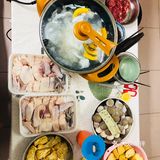 在拿两袋潮汕潮庭的牛肉牛筋丸不要太美啦！