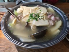 -蜜桃餐厅·伴山(湖滨商业街店)