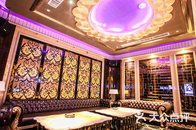 夜猫酒吧 典雅系列(大房)                 facektvgz           face