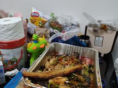 -鸣记脆皮烤鱼·海鲜烤鱼(三八广场店)