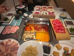 -宽来·欢聚火锅(来福士广场水景店)